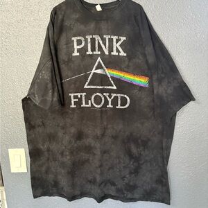 Pink Floyd Black Short Sleeve Tee. NWOT